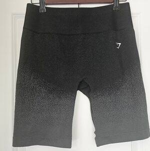Gymshark Seamless Cycling Shorts Women’s Medium Black Ombre Workout Shorts